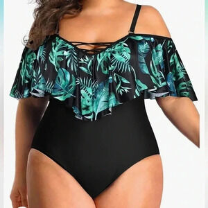 (32)NWT daci one  piece swimsuit